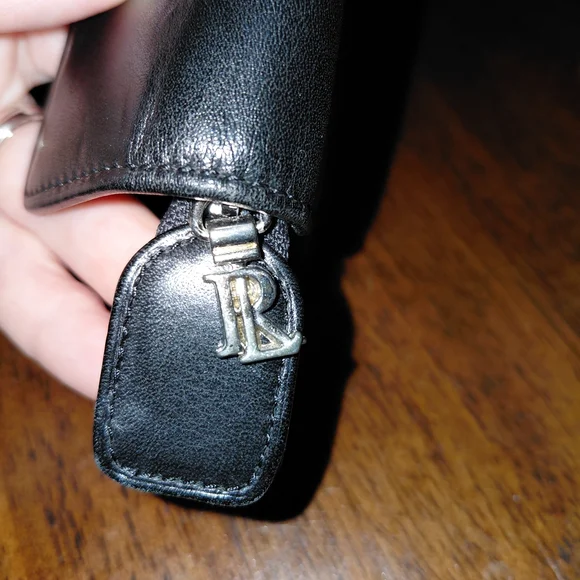 Ralph Lauren Black Leather Wallet with Silver Accent - Picture 4 of 7